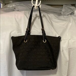 Michael Kors Black Elegant Tote